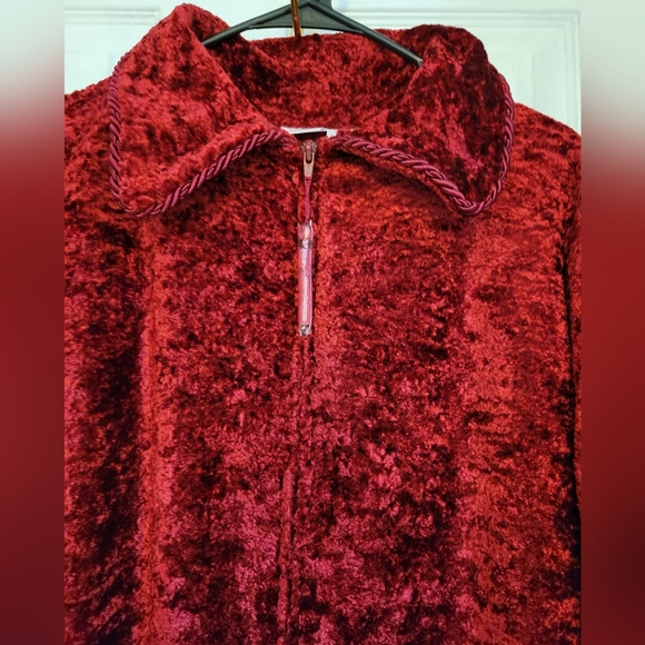 Adonna Robe - Picture 2 of 3